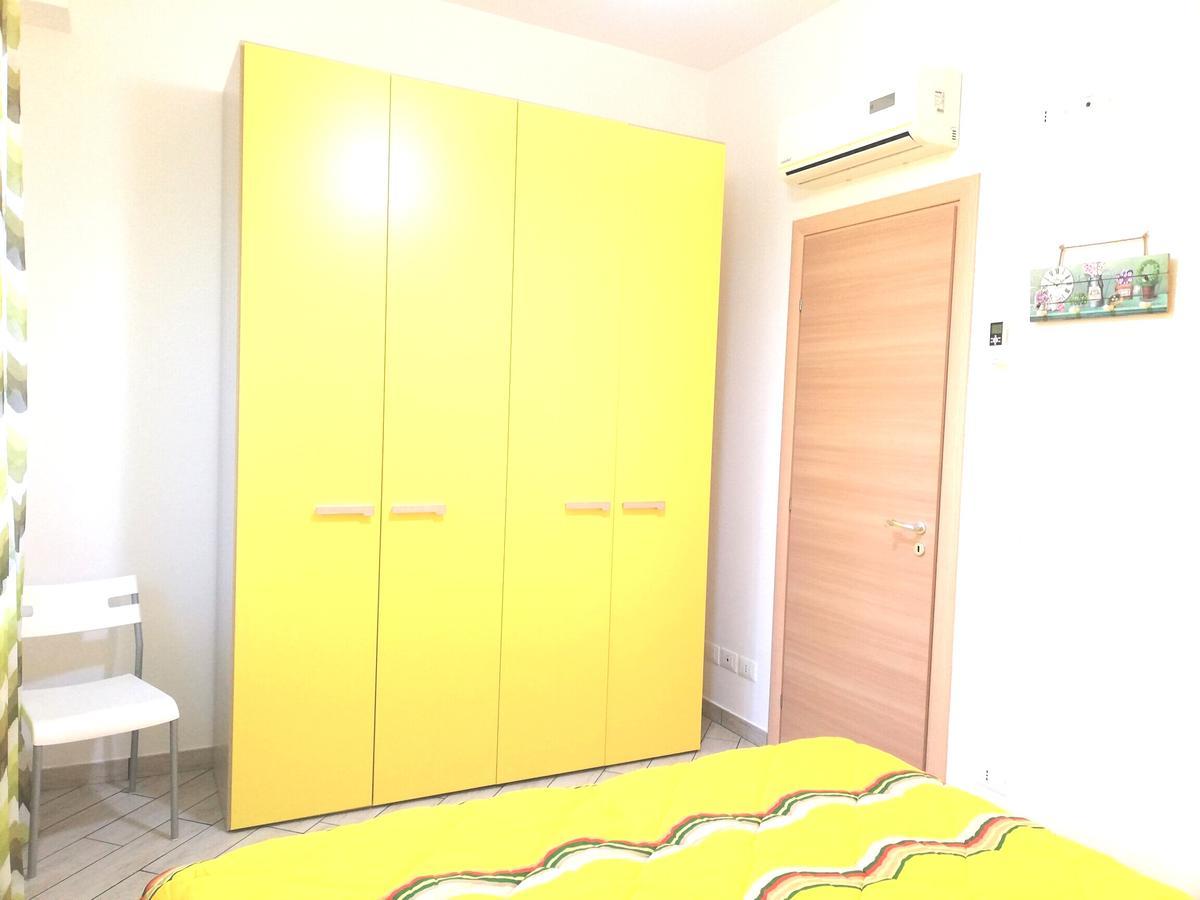 Capo D'Orlando Apartments מראה חיצוני תמונה