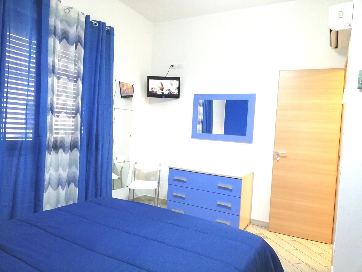 Capo D'Orlando Apartments מראה חיצוני תמונה