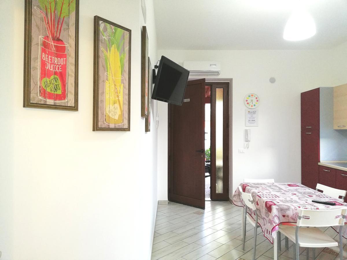 Capo D'Orlando Apartments מראה חיצוני תמונה