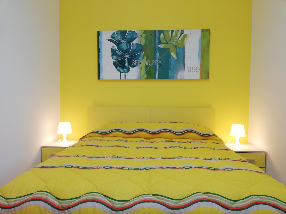 Capo D'Orlando Apartments מראה חיצוני תמונה