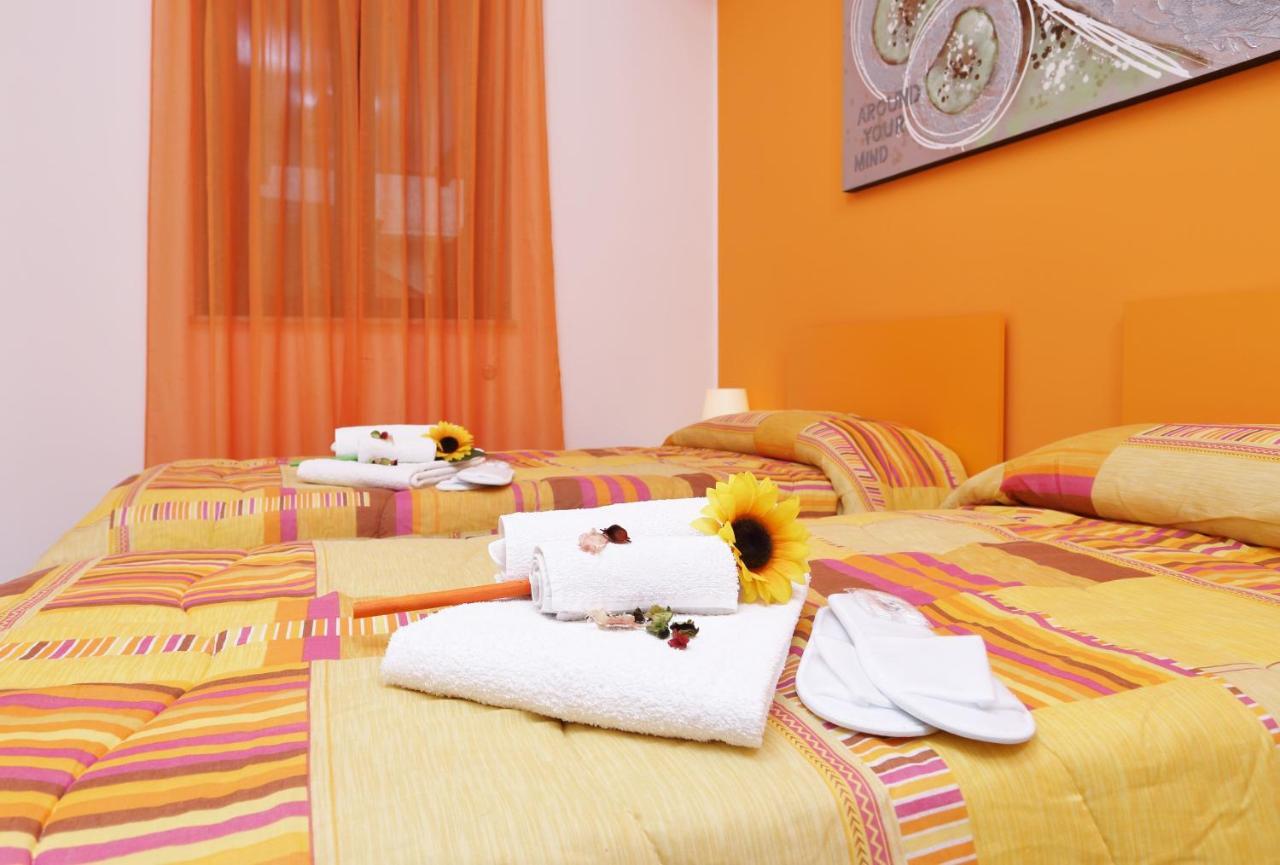 Capo D'Orlando Apartments מראה חיצוני תמונה