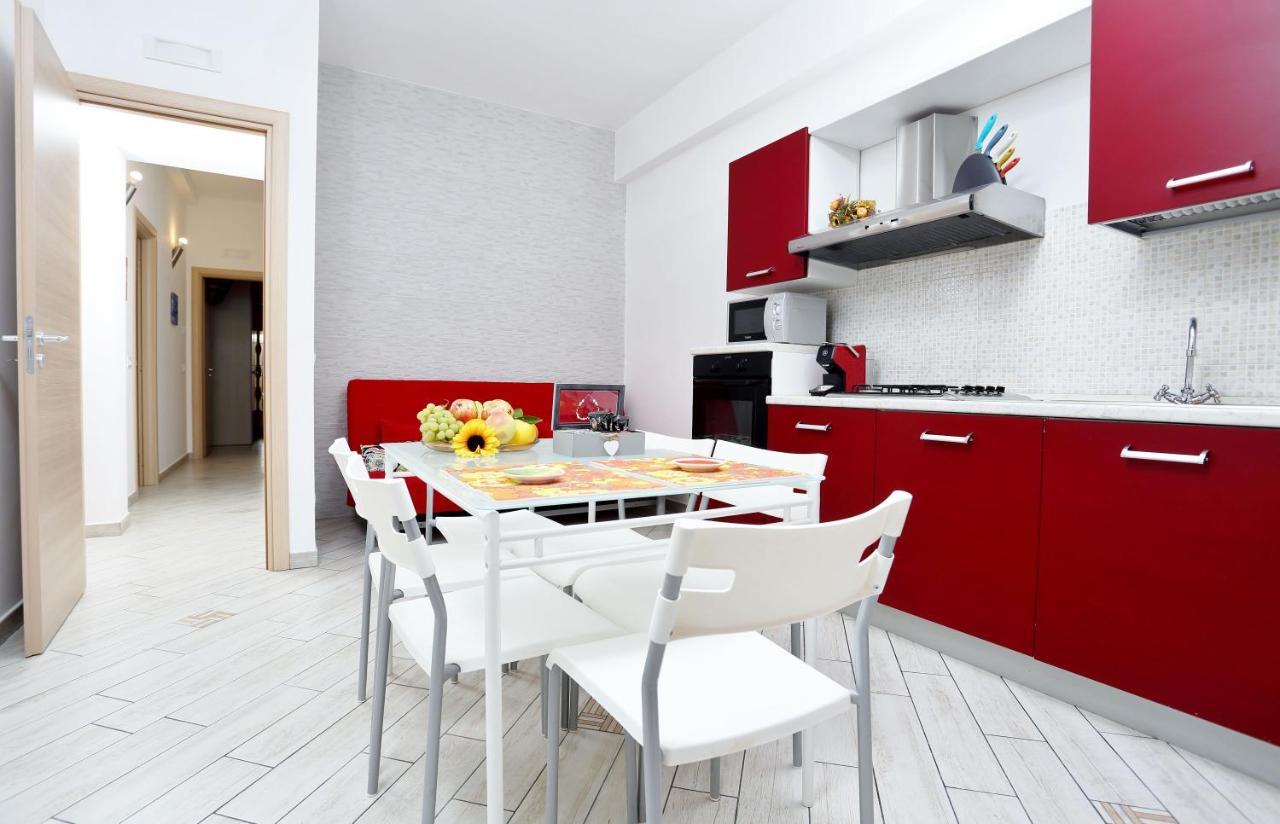Capo D'Orlando Apartments מראה חיצוני תמונה