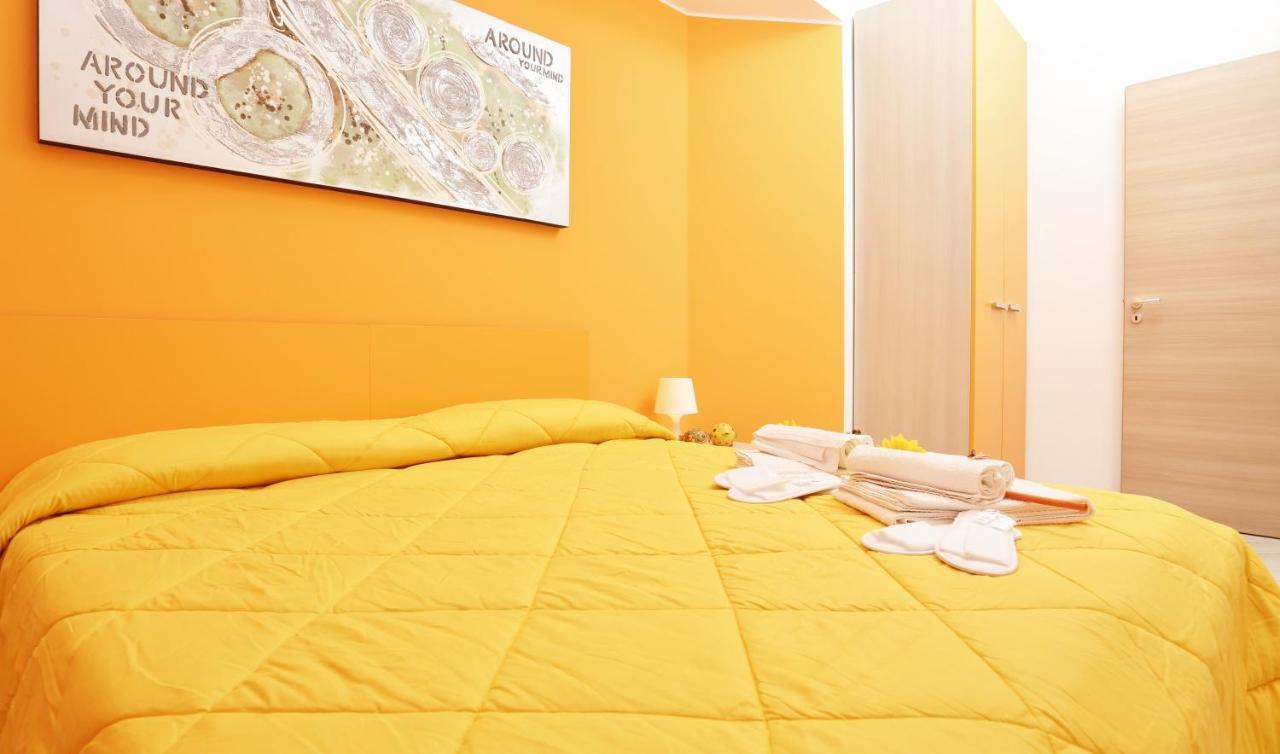 Capo D'Orlando Apartments מראה חיצוני תמונה