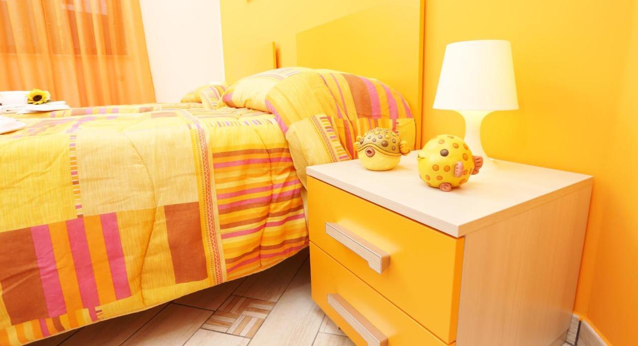 Capo D'Orlando Apartments מראה חיצוני תמונה