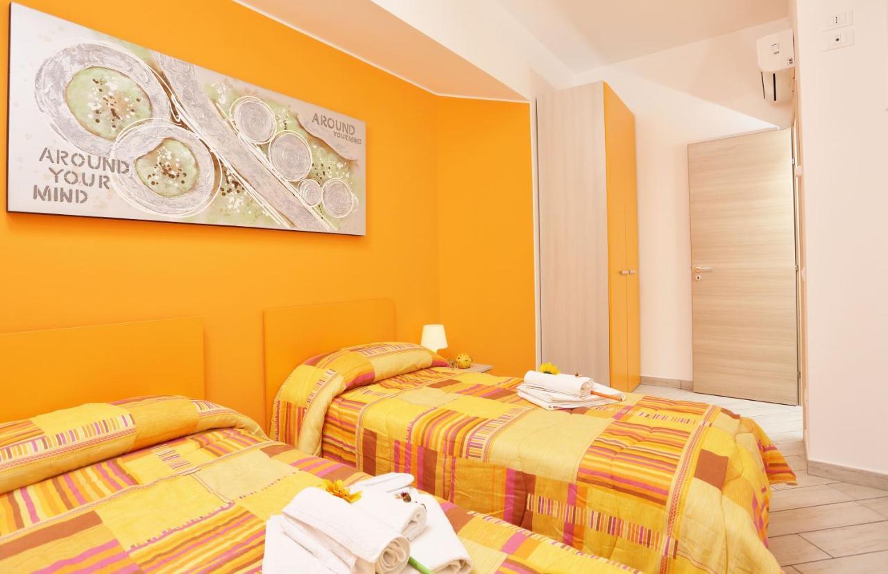 Capo D'Orlando Apartments מראה חיצוני תמונה