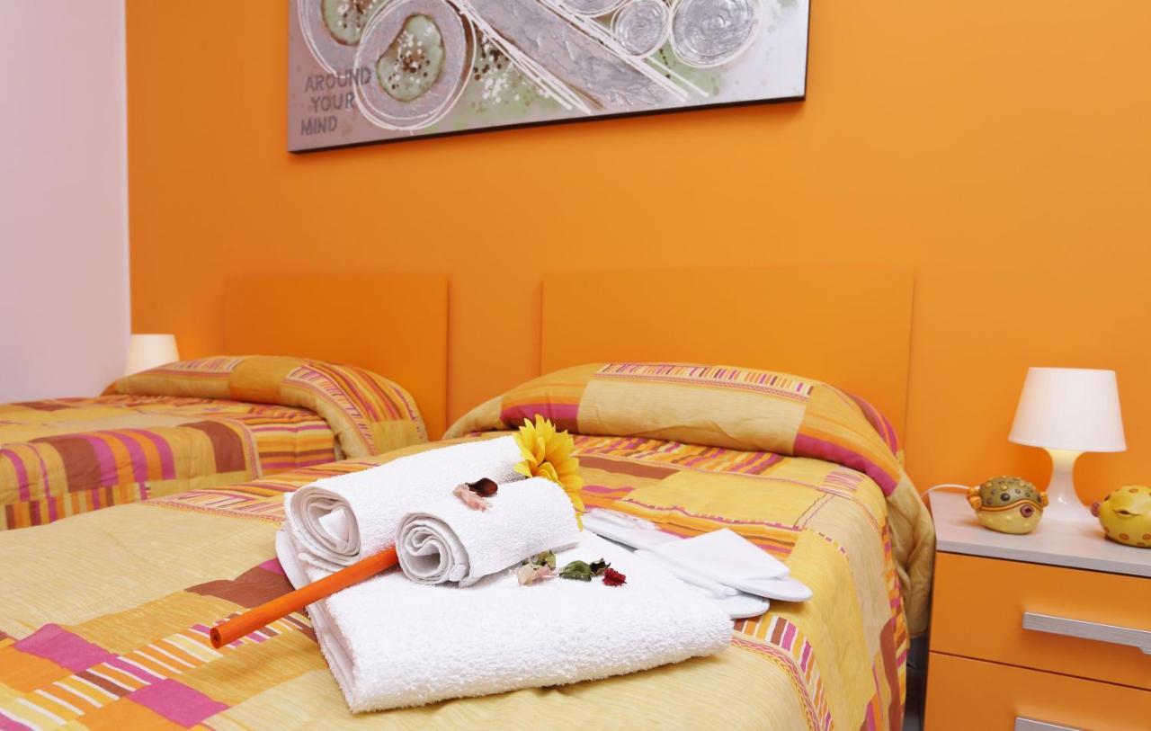 Capo D'Orlando Apartments מראה חיצוני תמונה